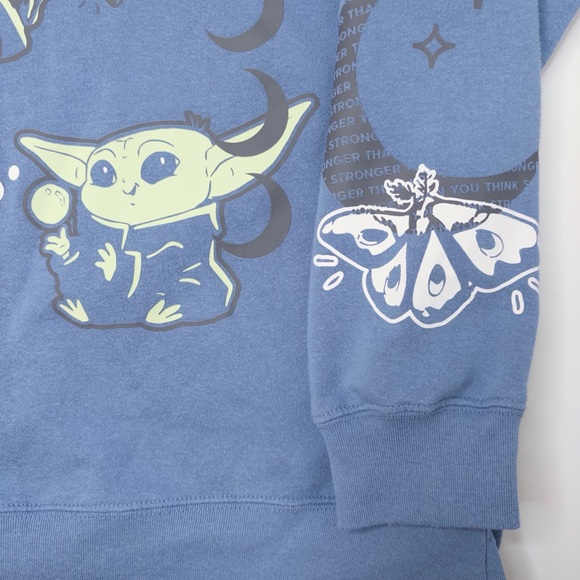 Star Wars Mandalorian Baby Yoda Grogu Blue Crewneck Pullover Sweater Women's Med - Picture 4 of 8